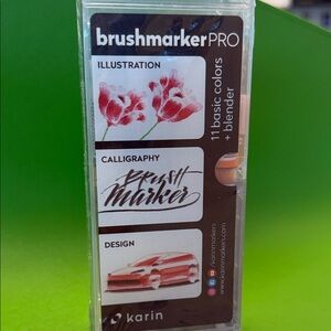 Karin BrushMarker PRO 11-Color Set (Basic Colors)